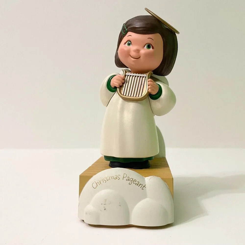 Hallmark Wireless Childrens Angel Choir Faith Christmas Pageant Motion and Sound